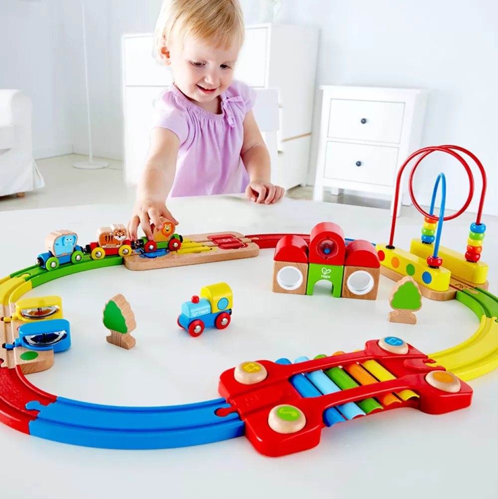 Outlet Circuito Infantil: Tren Músical Con Encajable Y Pasabolas Coches Y Trenes